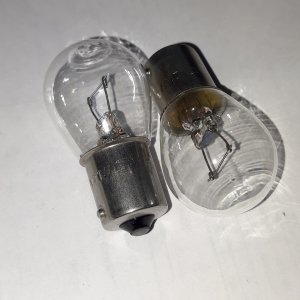 Лампа одно контактная 12v 21