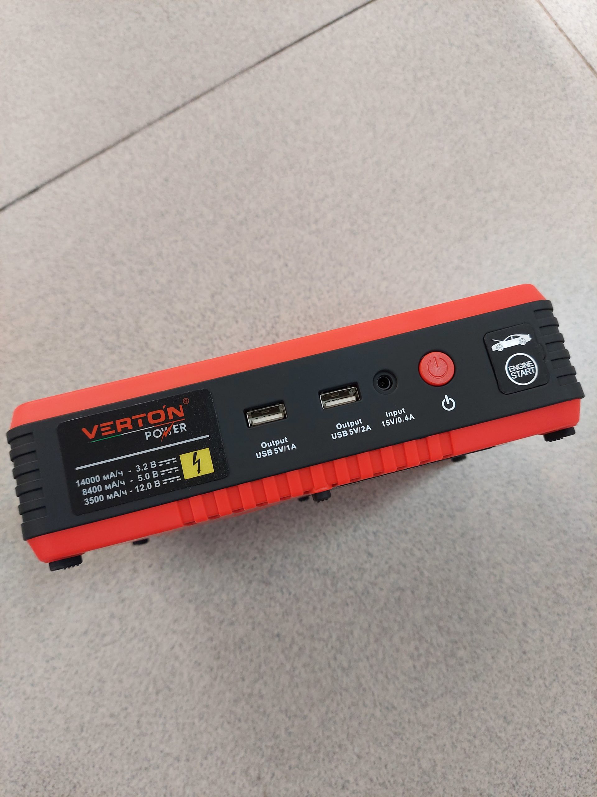 Пусковое устройство VERTON Energy ПУ-1400 (напр.сети 230В,макс. пуск. ток 600А,компрессор 10 б,емкость 14000мА*ч/44,8Вт*ч,тип аккум. Li-Po,USB1:5В/1A,USB2:5В/2A,кол-во USB:2шт)