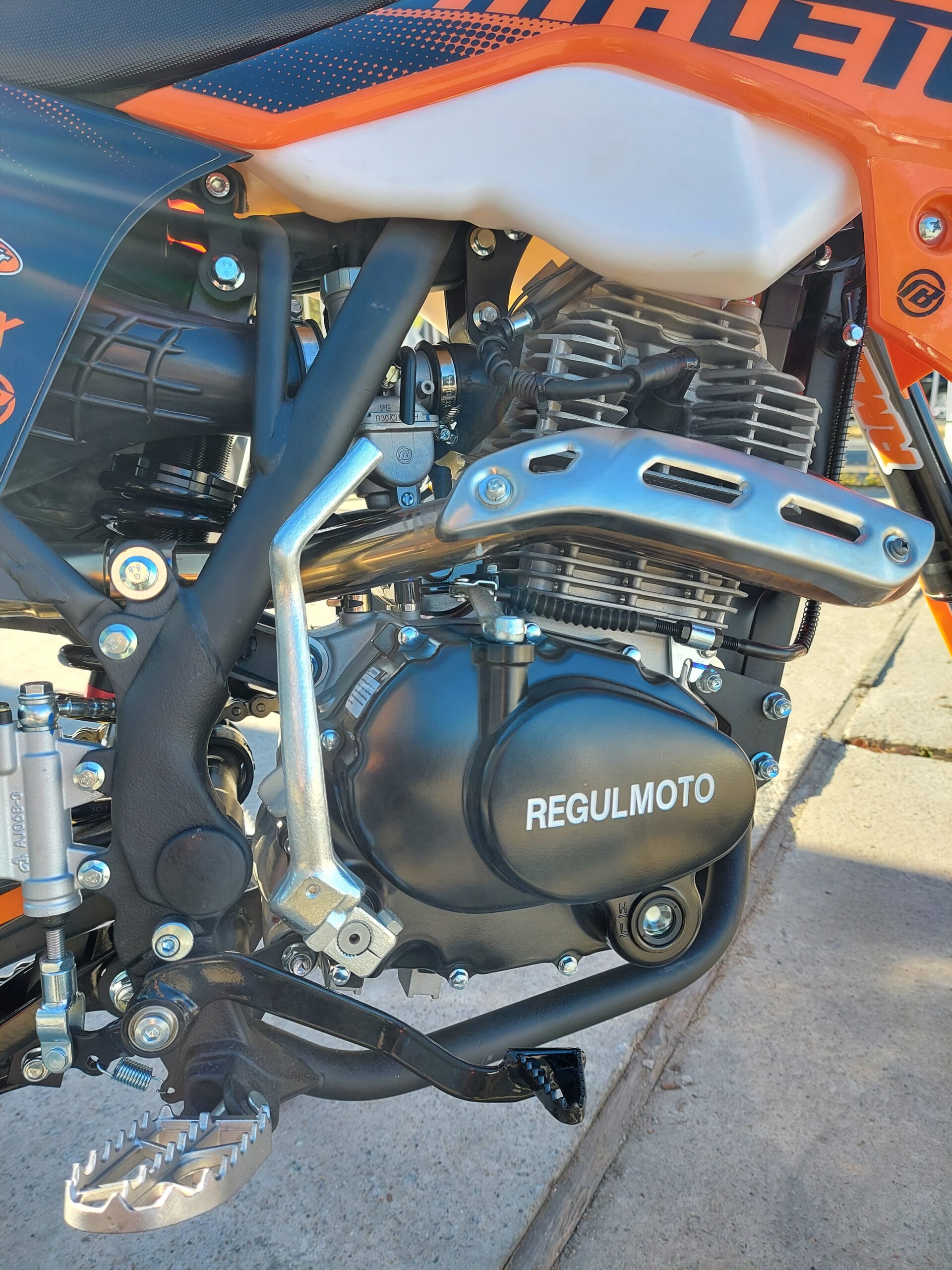 Мотоцикл Regulmoto ATHLETE PR 300 19/16, 5 передач