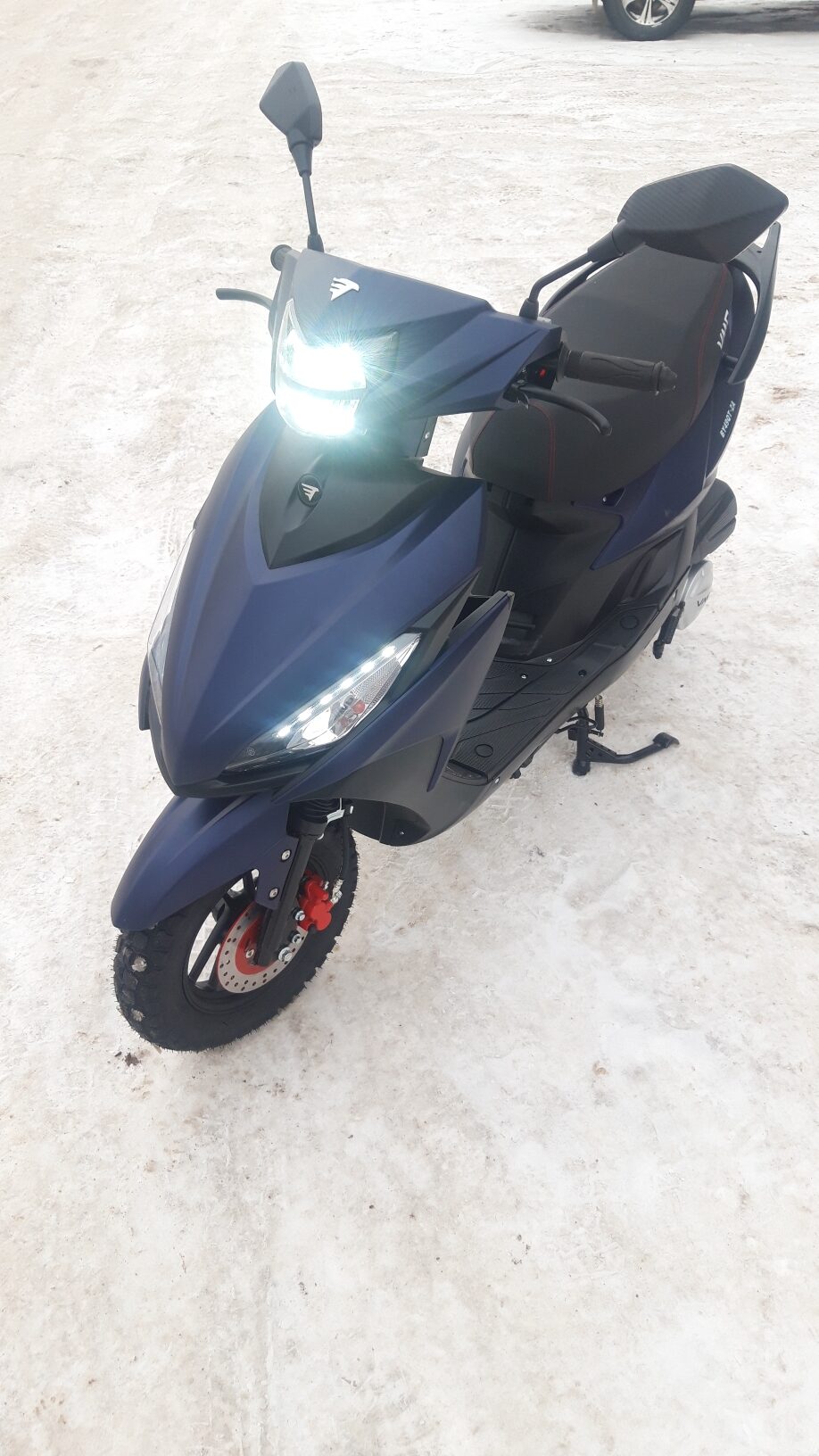 Скутер VENTO CORSA RS