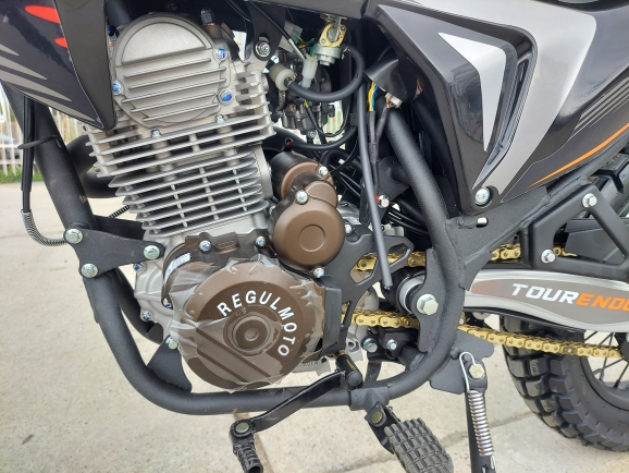 Мотоцикл Regulmoto TE (Tour Enduro) PR 6 скоростей
