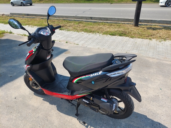 Скутер Regulmoto EAGLE 50 (LJ50QT-3L)