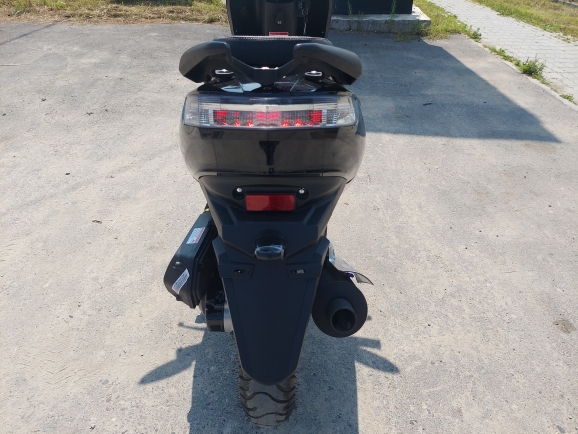 Скутер Regulmoto EAGLE 50 (LJ50QT-3L)