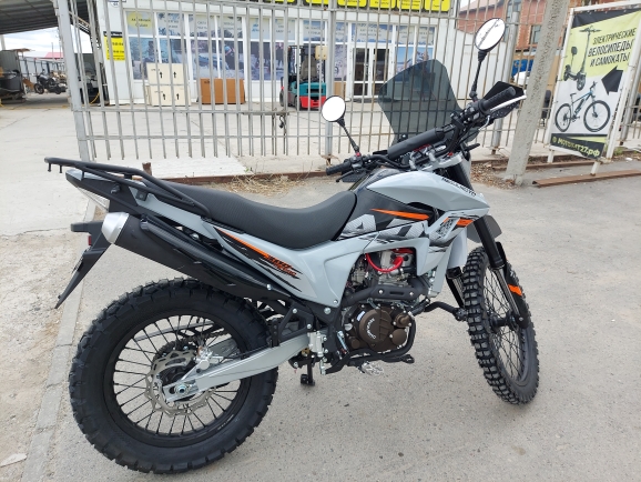 Мотоцикл Regulmoto TE PRO NB300