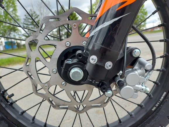 Мотоцикл Regulmoto TE PRO NB300