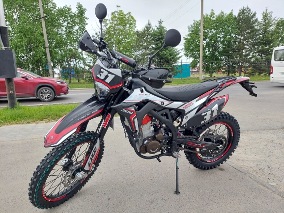 Мотоцикл Regulmoto CR-Z 300