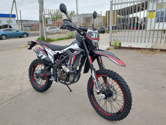 Мотоцикл Regulmoto CR-Z 300