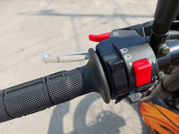 Мотоцикл Regulmoto ATHLETE PR 300 21/18, 5 передач