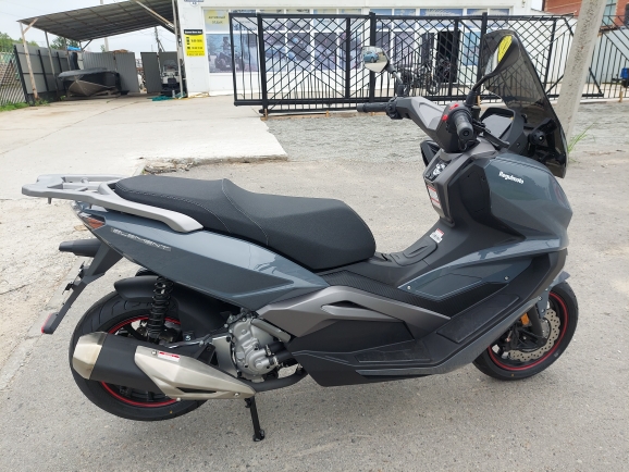 Скутер Regulmoto ELEMENT 300CC 4T EFI