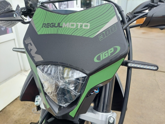 Мотоцикл Regulmoto Grizzly