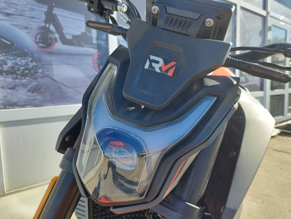 Мотоцикл Regulmoto VENOM