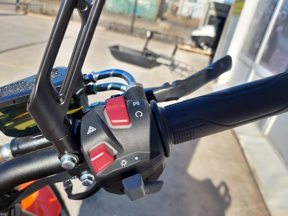 Мотоцикл Regulmoto VENOM