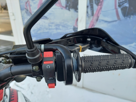 Мотоцикл Кроcс-Cпорт MH-DA300T 175FMN (спортивный инвентарь)