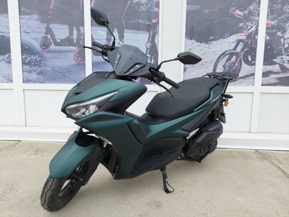Скутер TVX