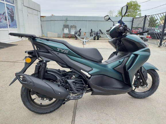 Скутер TVX