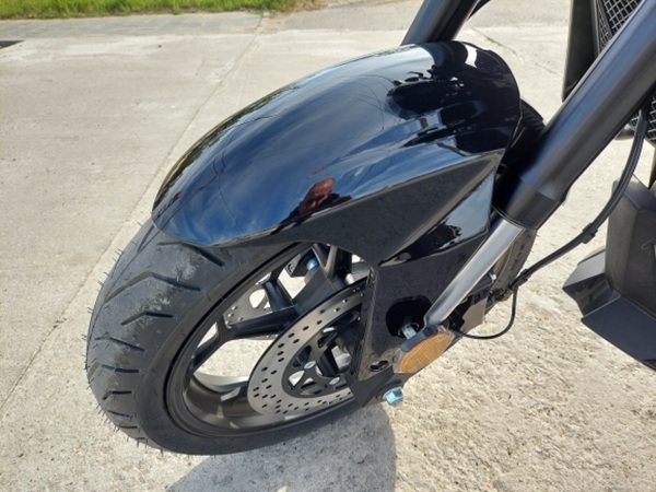 Мотоцикл TMBK ICONIC 400