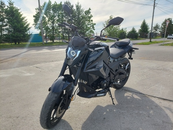 Мотоцикл TMBK ICONIC 400