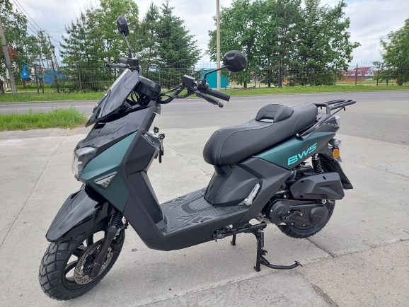 Скутер BWS