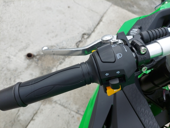 Мотоцикл TMBK NINJA 400