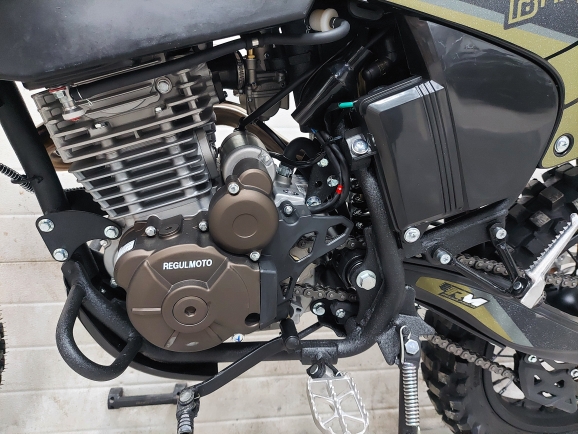Мотоцикл Regulmoto ZZ PR 300 6 передач
