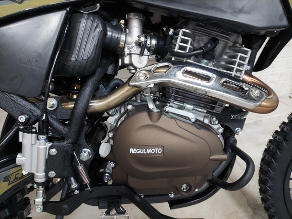 Мотоцикл Regulmoto ZZ PR 300 6 передач