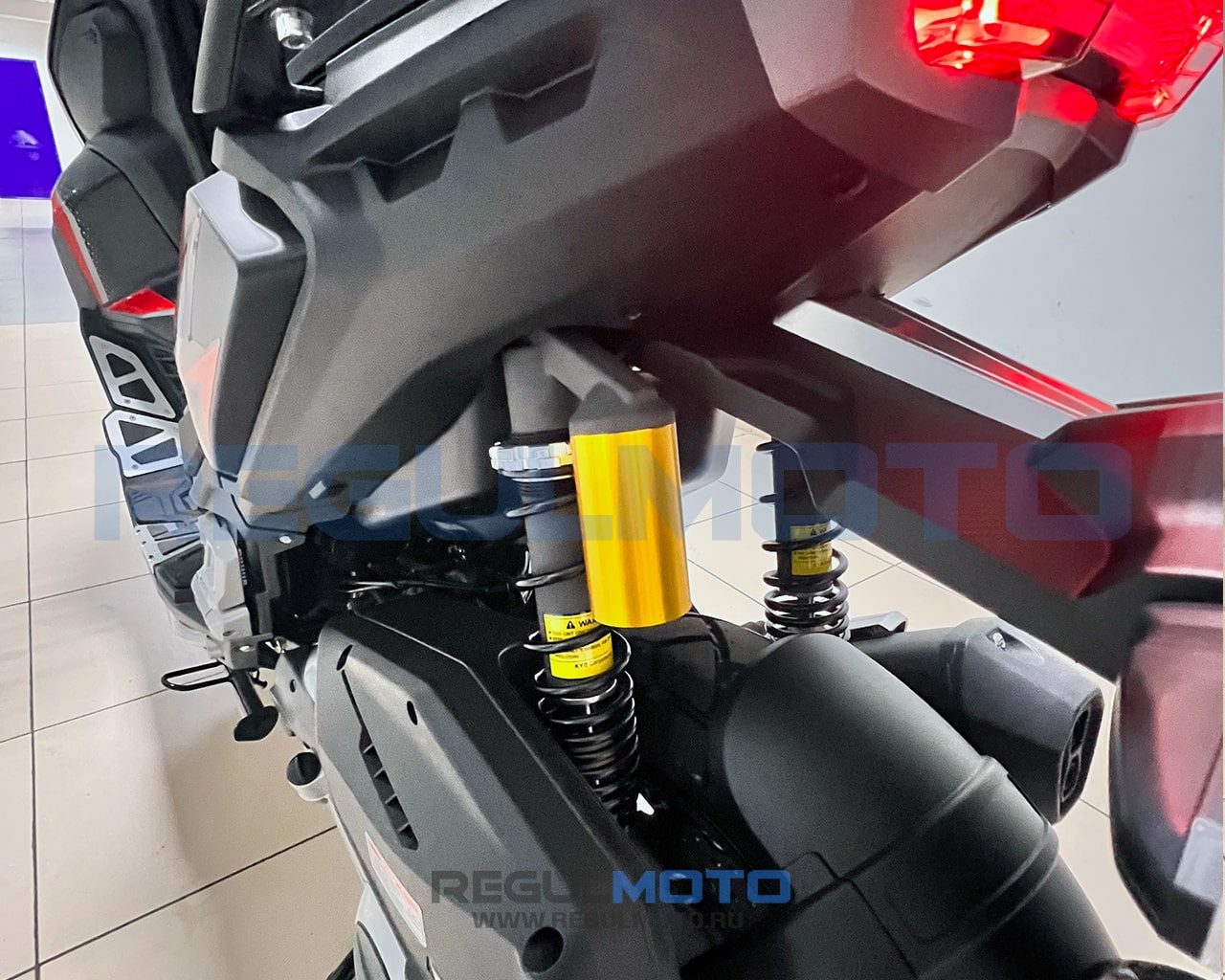 Скутер Regulmoto XDV PRO 300CC (LJ300T-18) EFI